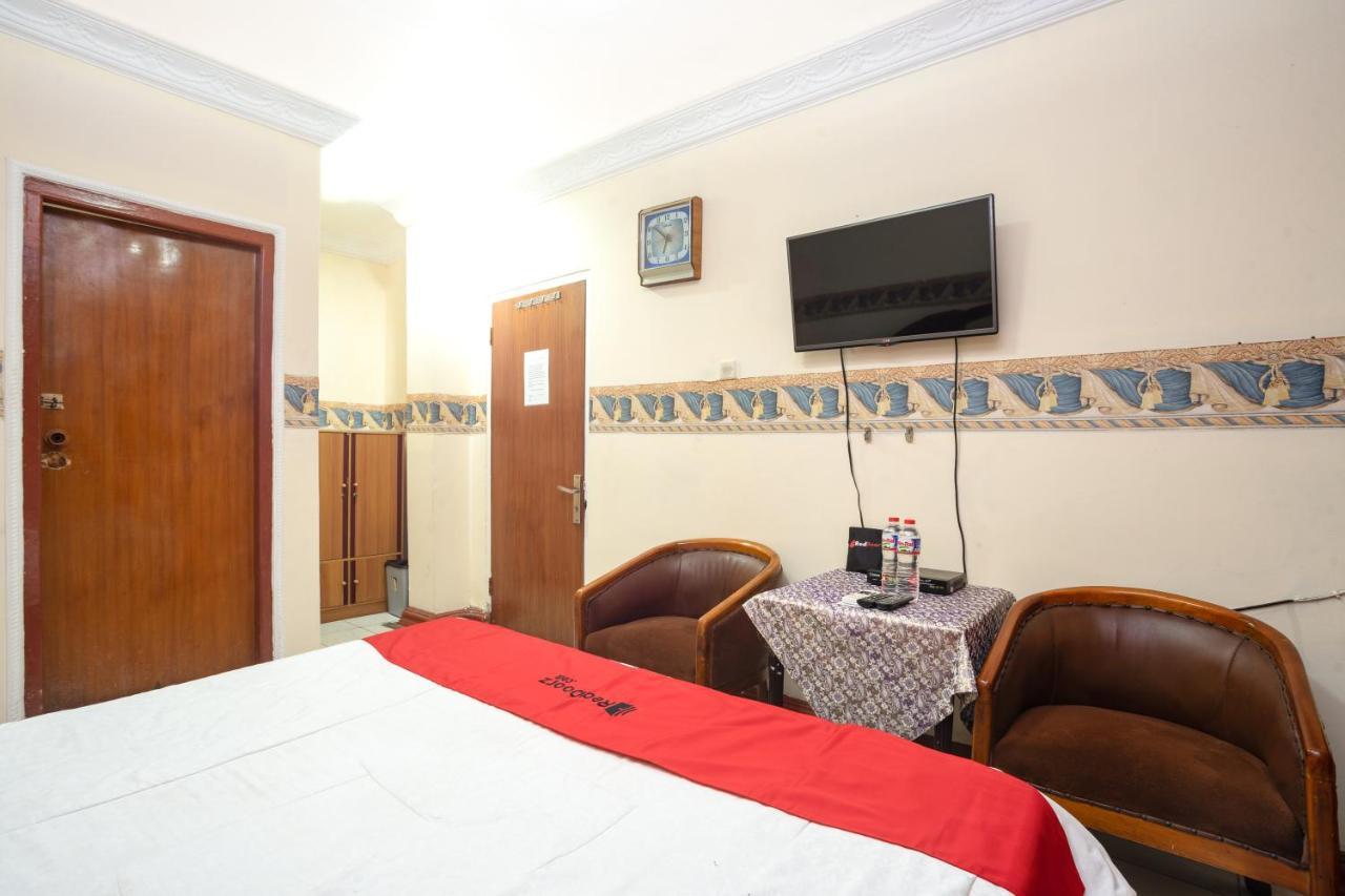Reddoorz Near Rs Cikini Jakarta Kültér fotó