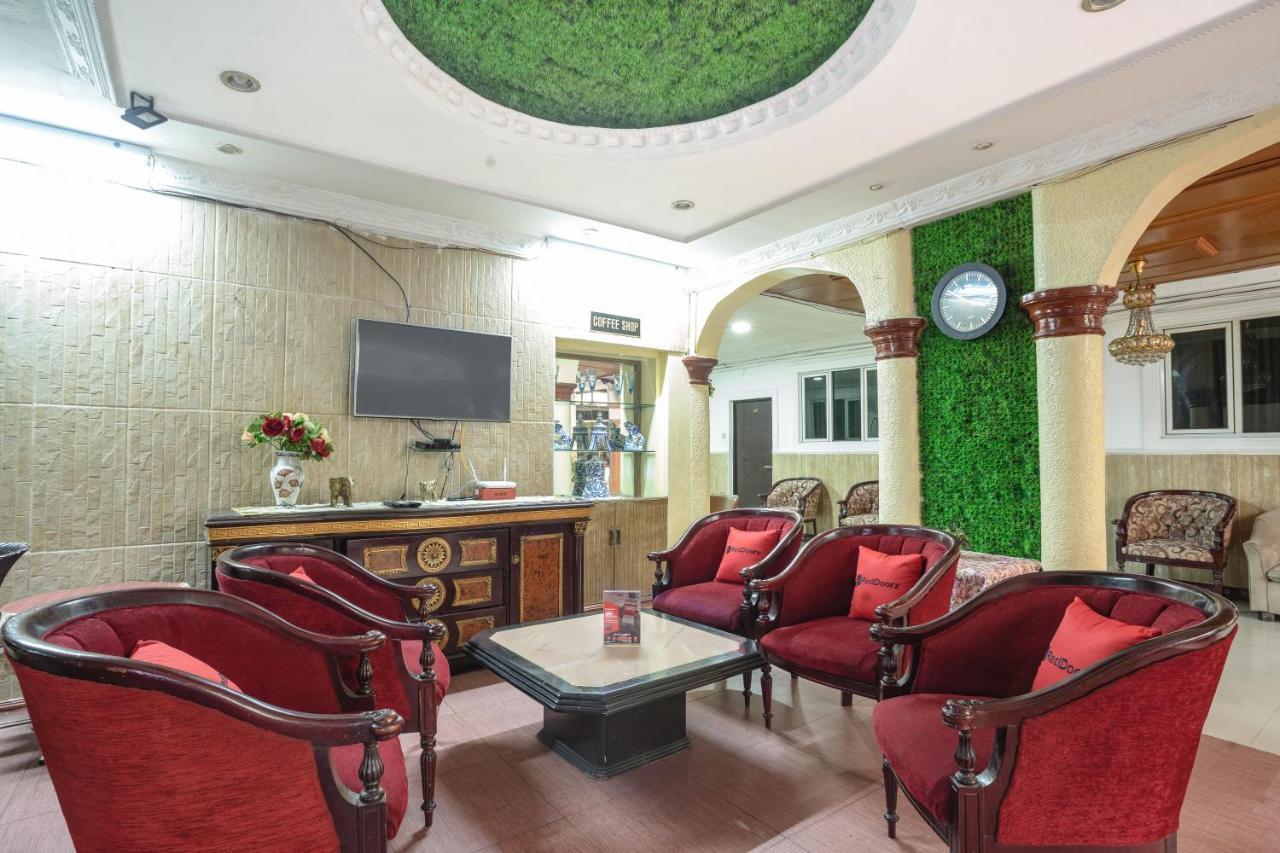 Reddoorz Near Rs Cikini Jakarta Kültér fotó